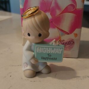 Precious Moments HIGHWAY TO HAPPINESS Figurine